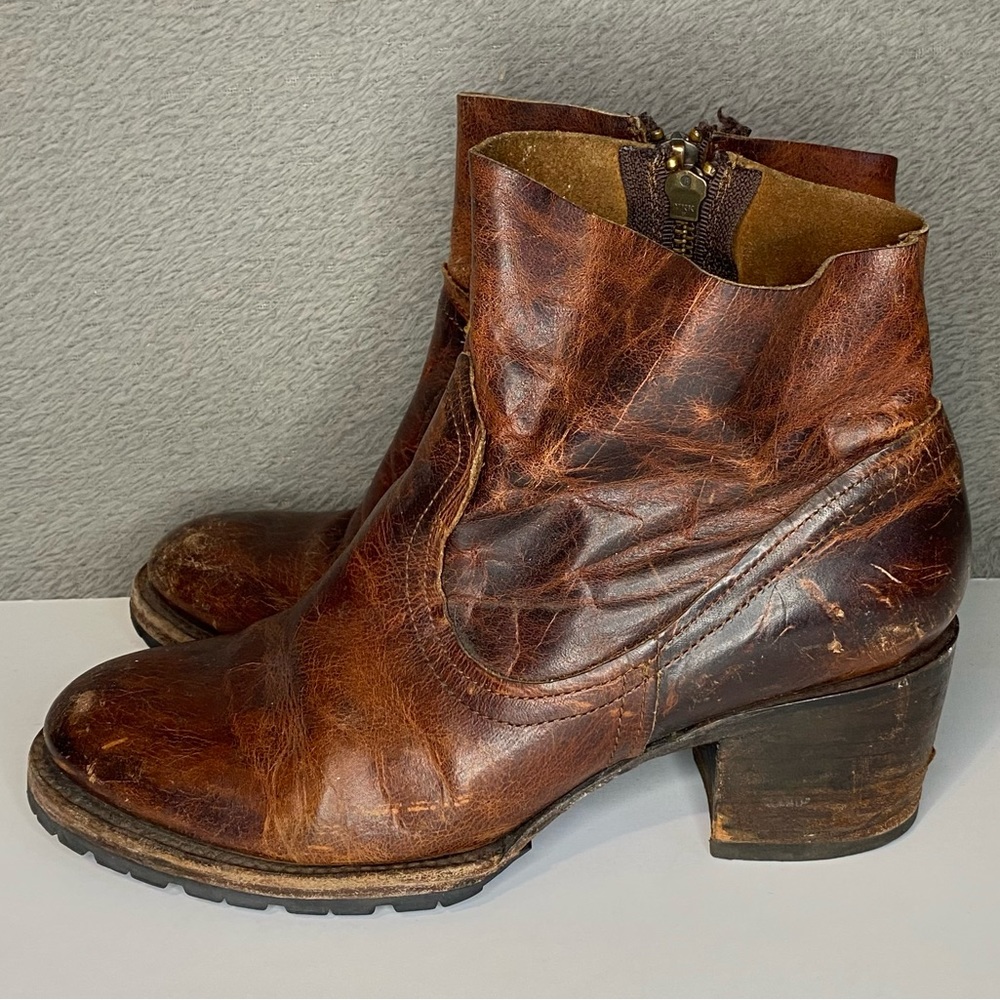 Freebird By Steven Brown Leather Booties Women’s Sz 7 Distressed Slanted Ankle